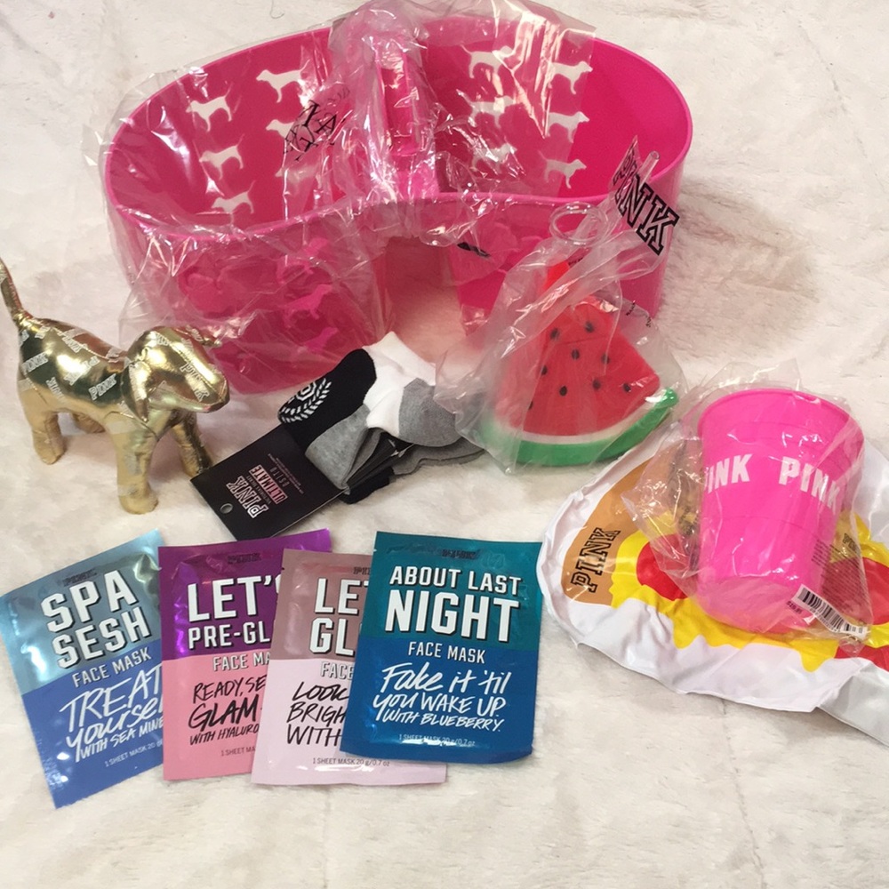 Victoria’s Secret Pink Caddy Bundle Socks Lot college back to school gift New